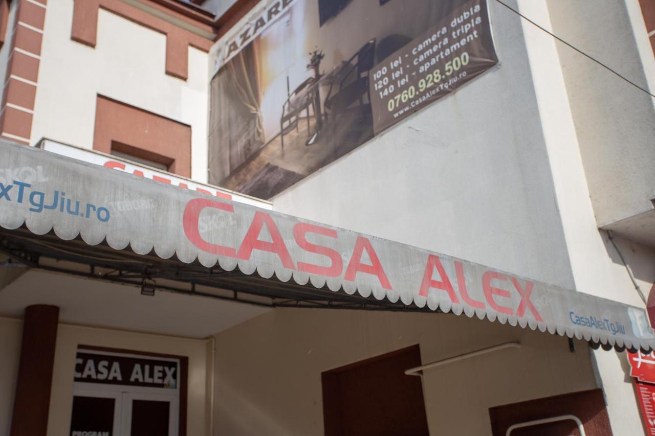 Hotel Casa Alex Târgu Jiu Esterno foto