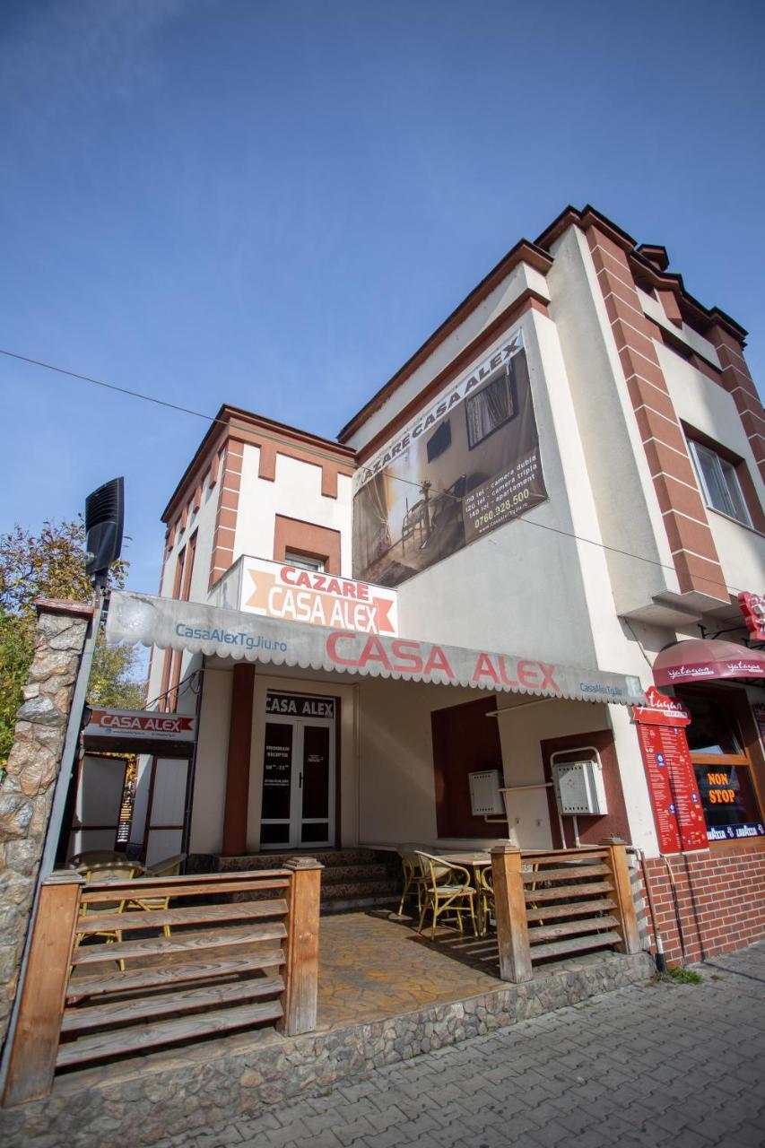 Hotel Casa Alex Târgu Jiu Esterno foto